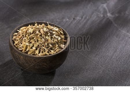 Dry Organic Fennel Seeds - Foeniculum Vulgare