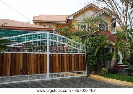 Bulacan, Ph - Oct. 16: Cherubin Gardens Gate Facade On October 16, 2015 In Meycauayan, Bulacan, Phil