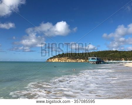 cruising to the beaches of the caribbean islans