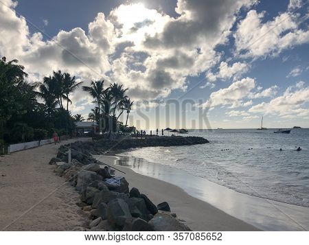 cruising to the beaches of the caribbean islans