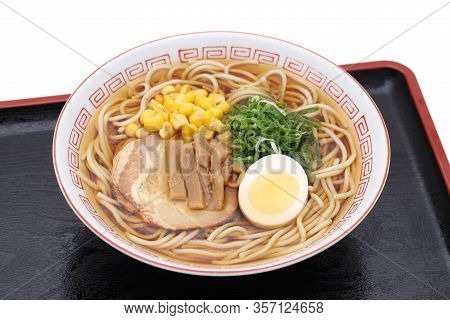 Japanese Soy Sauce Ramen Noodles In A Bowl On Tray
