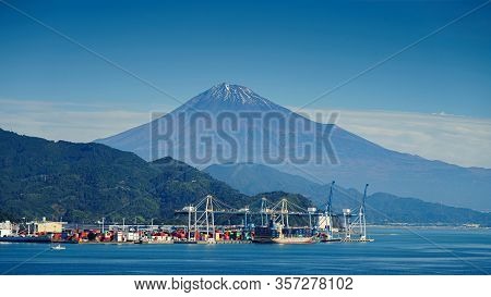 Shizuoka, Japan - Nov 07, 2019: Shimizu Port With The Boats