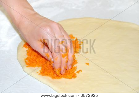 alte Weise des manuellen Vorbereitung Brötchen