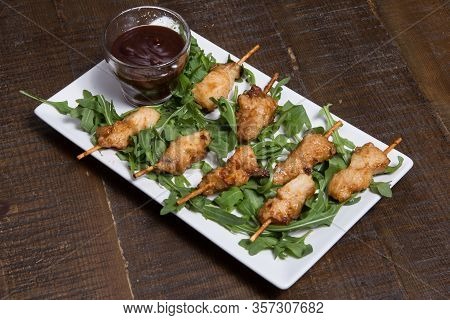 Skewer Chicken. Skewers, Roasted.
