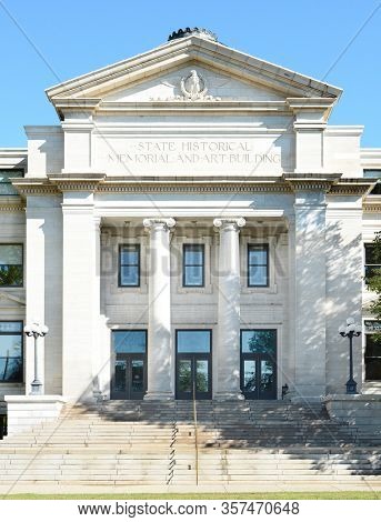 DES MOINES, IOWA - AUGUST 20, 2015: The Iowa State Historical, Memorial and Art Building. Also known as the Ola Babcock Miller Building. It is home to the State Library of Iowa. 
