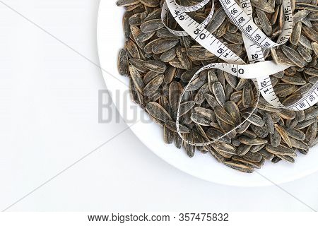 Dry Roasted And Salted Sunflower Seeds Quickly Gain Unhealthy Weight,