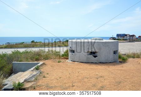 Sevastopol, Crimea - July, 2019: Command And Rangefinder Post (kdp) For Battery No. 723 In The Terri