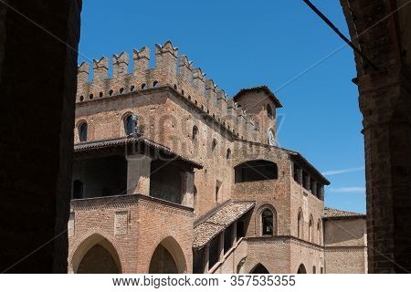 Castell'arquato