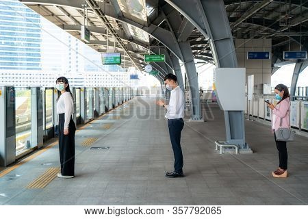 Three Asian People Wearing Mask Standing Distance Of 1 Meter From Other People Keep Distance Protect