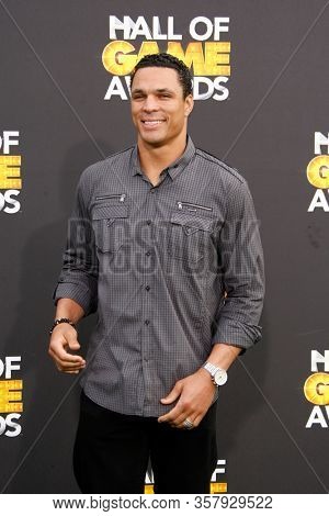 LOS ANGELES - FEB 18:  Tony Gonzalez at the 2012 Cartoon Network Hall of Game Awards at the Barker Hanger on February 18, 2012 in Santa Monica, CA