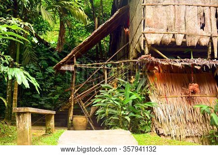 Sabah, My - June 21: Mari Mari Cultural Village Murut Tribe Old House On June 21, 2016 In Sabah, Mal