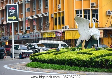 Kota Kinabalu, My - June 21: The Great Egret Monument At Tugu Peringatan Malaysia On June 21, 2016. 