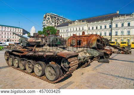 Captured Russian Tank And Self-propelled Artillery Destroyed During Russian Invasion Of Ukraine In 2