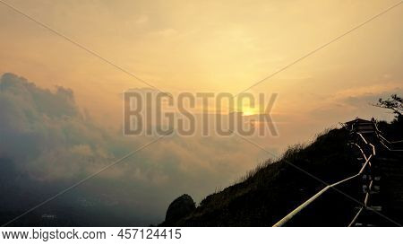 Beautiful Sightseeing Place Needle Rock View Point Or Suicide Point. Hiking Place Covered With Mist,