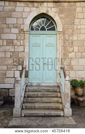 blue door
