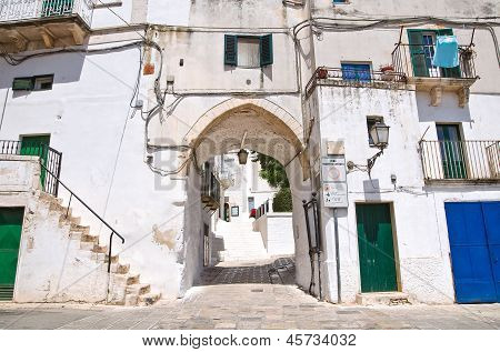 Porta di Giuso. Ceglie Messapica. Puglia. Italia.