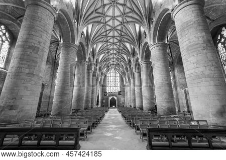 Tewkesbury.gloucestershire.united Kingdom.june 2nd 2022.view Of The  Nave Inside Tewkesbury Abbey In