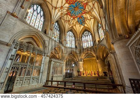 Tewkesbury.gloucestershire.united Kingdom.june 2nd 2022.view Of The Inside Of Tewkesbury Abbey In Gl