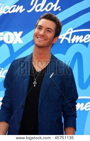 LOS ANGELES - Mai: Paul Jolley kommt beim American Idol 12 Saisonfinale auf dem Nokia Theate