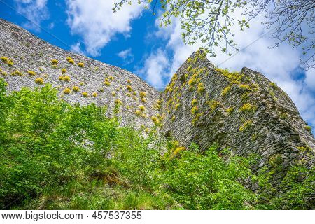 Old Stone Medieval Caste Ruin Fortification. Tolstejn Castle Ruins In Lusatian Mountains, Czech Repu