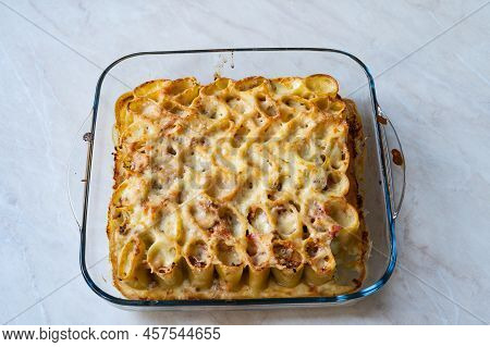Baked Paccheir Di Gragnano - Pasta Di Gragnano - Bronze Die - Italian Food Specialty. Gragnano Pasta