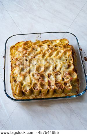 Baked Paccheir Di Gragnano - Pasta Di Gragnano - Bronze Die - Italian Food Specialty. Gragnano Pasta