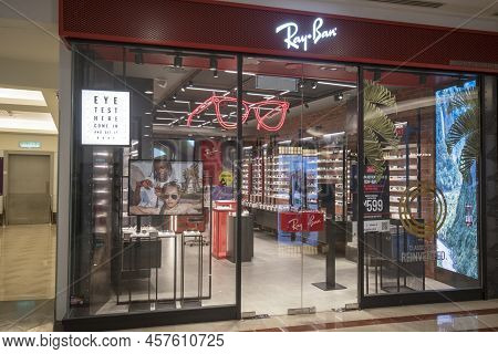 Kuala Lumpur, Malaysia - Jun 07, 2022: Facade Of Ray Ban Store Decorated With Glasses In Suria Klcc 