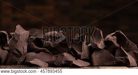 Heap Of Bitter Chocolate, Piece Sweet Cocoa Desser