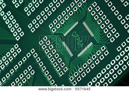 Mikroobvod technologie