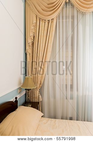 Curtain
