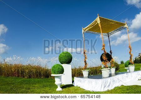 Outdoor Jewish Wedding Ceremony