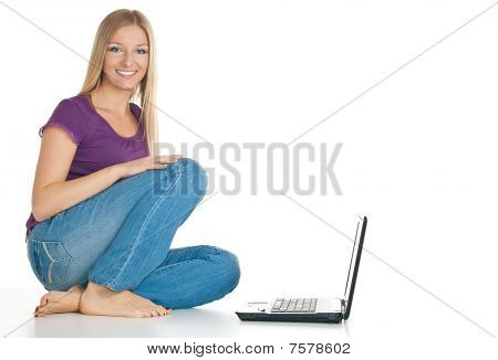 Donna con Laptop