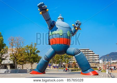Tetsujin 28 - Go (Gigantor) Monument in Kobe, Japan