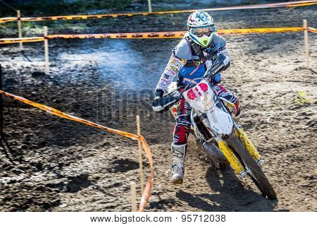Enduro rider