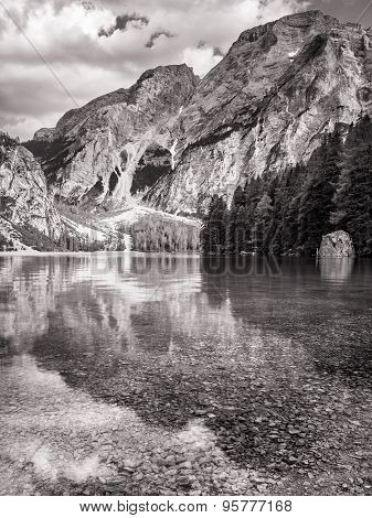 Lago Di Braies
