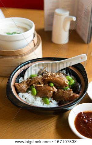 Claypot Chicken Rice