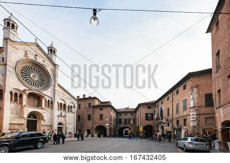 People On Corso Duomo And Cathedral In Modena City