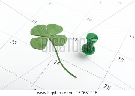 st patricks day on march calendar pin