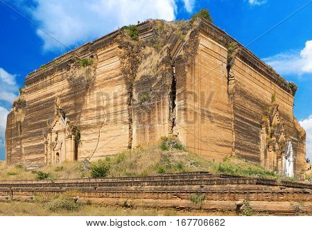 Ruined Pagoda in Mingun Paya / Mantara Gyi Paya ,Myanmar.