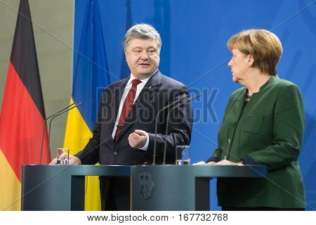 Angela Merkel And Petro Poroshenko