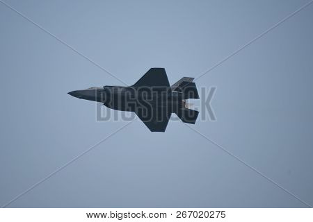 Lockheed Martin F-35 Lightning Ii Performing During The Chicago Air And Water Show, Chicago, Il Augu