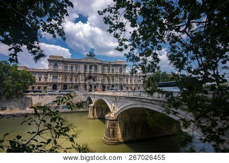 Palace Of Justice Architecture In Rome Italy City Center. Rome Ethernal City Architectural Details.