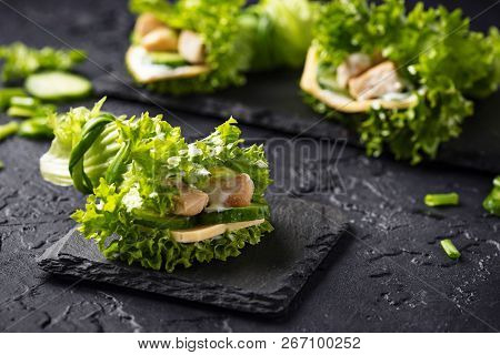 Low Carbs Ketogenic Burritos Wrapped In Lettuce