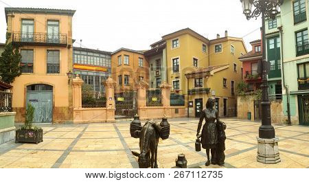 Oviedo, Spain - January 30, 2018:the Milkmaid. Sculpture Of Linares At The Plaza Trascorrales In The