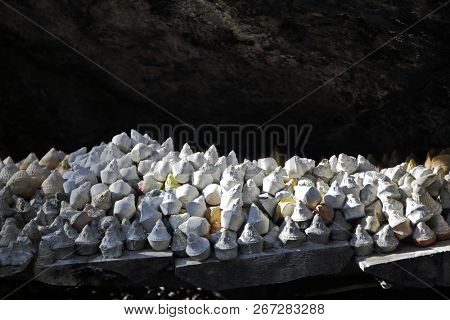 Tibetan ceremonial statuettes Tsa-Tsa 