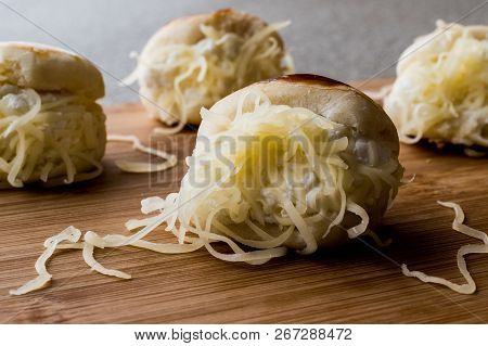 Turkish Sacakli Sakalli Or Mini Cheese Sandwich