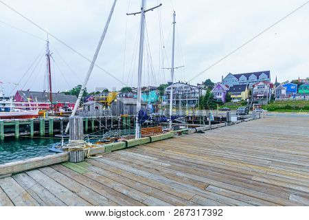 Lunenburg, Canada - September 22, 2018: View Of The Historic Port And Waterfront Buildings, In Lunen