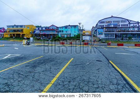 Lunenburg, Canada - September 22, 2018: View Of The Historic Port And Waterfront Buildings, In Lunen