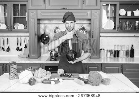 Professional Cook. Chef Teaches How Quickly Chop Vegetables. Chop Food Safely And Efficiently, Ensur