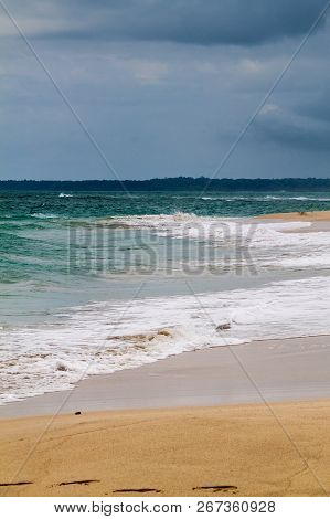 Beach At Isla Zapatilla Island, Part Of Bocas Del Toro Archipelago, Panama